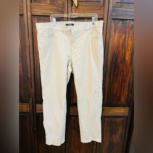 Chaps Men's Cream Chinos‎